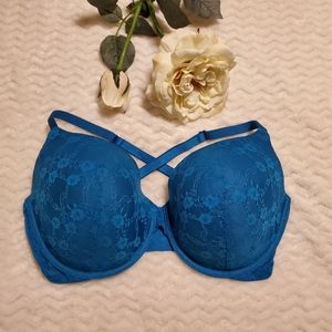 💙 VS "Perfect Coverage" Light T-Shirt